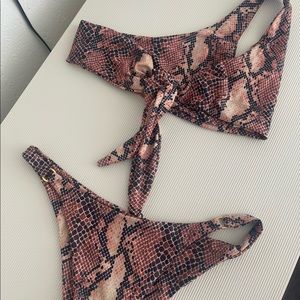 Blackbough swim Riri bottoms in XL and Paris top in M in color Sahara